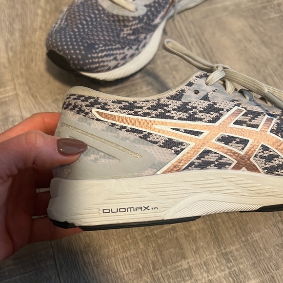 ASICS WOMEN'S GEL-DS TRAINER Size 6.5 - Picture 8 of 10